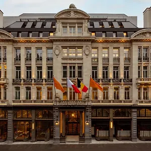 https://corinthia-grand-astoria.hotelsantwerp.net